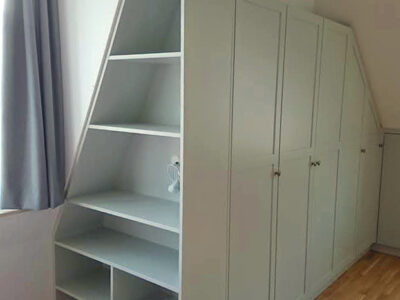 Schrank 2